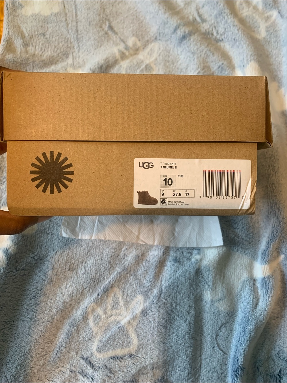 Ugg Kids Brown Suede Winter Boots with Faux Fur Lining Size 10C Open to Offers - Picture 6 of 6
